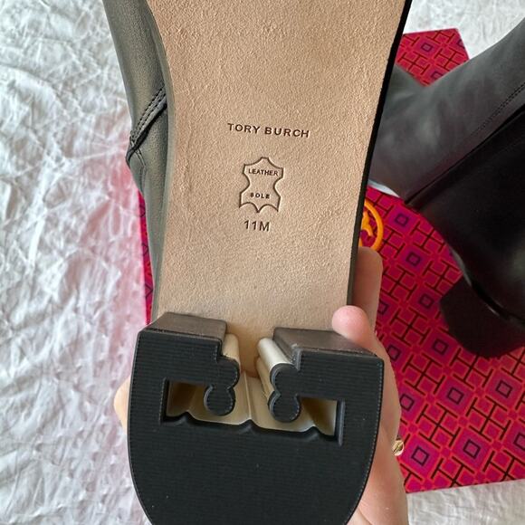 Tory Burch Brooke Stamped Heel Bootie NWT - Picture 13 of 15